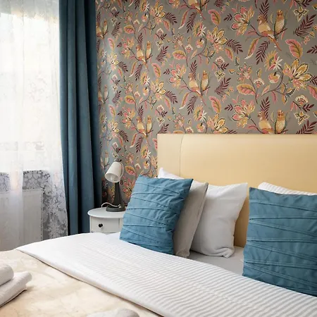 Park Praski 2-bedroom By Bookinghost *