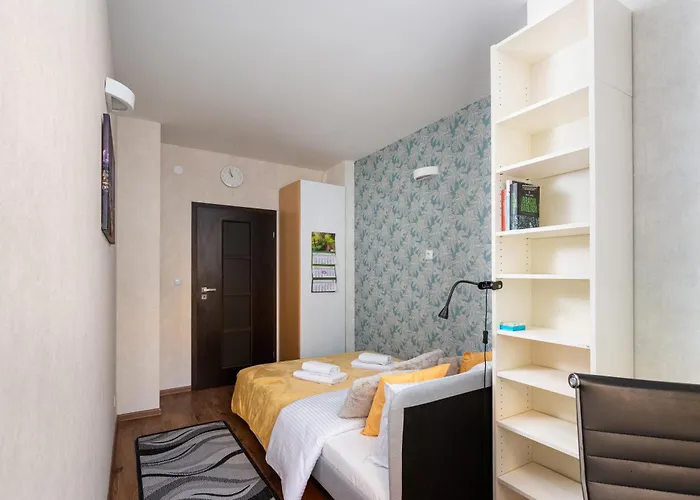 Park Praski 2-bedroom By Bookinghost Lejlighed *